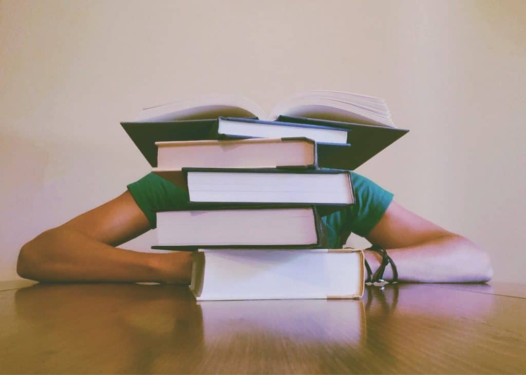 libros apilados